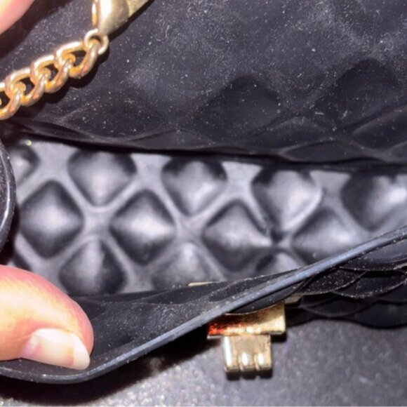 Deluxity Black Quilted Women's Bag Purse Mini Jelly PVC Pearl Handle Chain - Picture 9 of 10